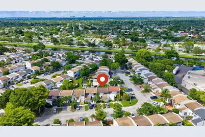 10921 SW 70th Ter, Unit #10921, Miami, FL 33173 - Photo 34