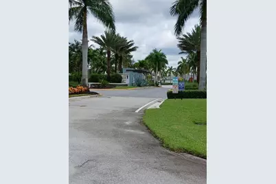 14524  Bretton Woods Trace, Delray Beach, FL 33446 - Photo 2