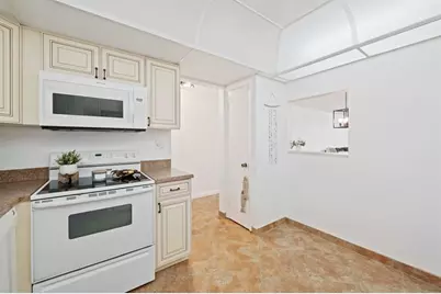 1050  Hillsboro Mile, Unit #203W, Hillsboro Beach, FL 33062 - Photo 14