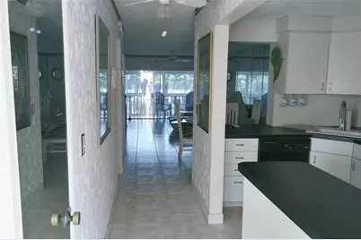 460  Paradise Isle Blvd, Unit #301, Hallandale Beach, FL 33009 - Photo 6