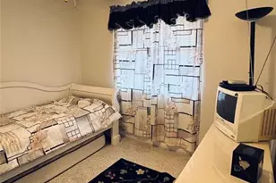 5550 Lakeside Dr, Margate, FL 33063 - Photo 14