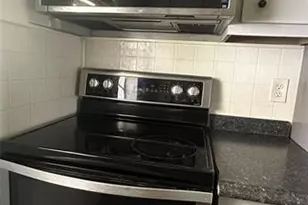 4163 SW 67th Ave, Davie, FL 33314 - Photo 6