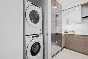 100 E Las Olas Blvd, Fort Lauderdale, FL 33301 - Photo 44