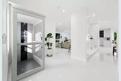 10038  Vestal Pl, Coral Springs, FL 33071 - Photo 8