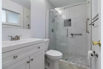 735 NW 73rd Ter, Margate, FL 33063 - Photo 32