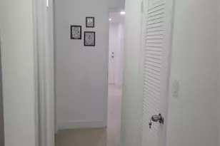 19370 Collins Ave, Sunny Isles Beach, FL 33160 - Photo 16