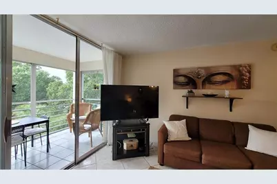 2901 NW 48th Ave, Unit #461, Lauderdale Lakes, FL 33313 - Photo 6