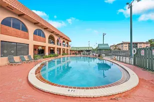 620 Tennis Club Dr, Fort Lauderdale, FL 33311 - Photo 30