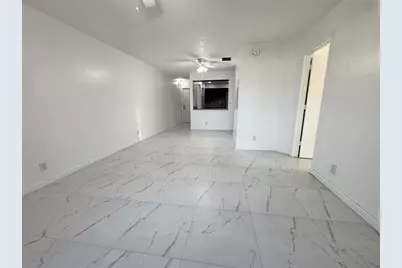 10687  Royal Palm Blvd, Coral Springs, FL 33065 - Photo 6