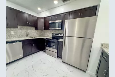 10687  Royal Palm Blvd, Coral Springs, FL 33065 - Photo 4