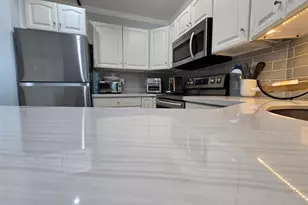 900 River Reach Dr, Fort Lauderdale, FL 33315 - Photo 10