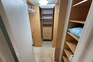 19428 NE 26th Ave, Miami, FL 33180 - Photo 32