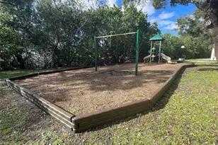 19428 NE 26th Ave, Miami, FL 33180 - Photo 58