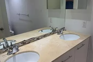 19428 NE 26th Ave, Miami, FL 33180 - Photo 46