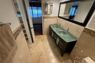 19428 NE 26th Ave, Miami, FL 33180 - Photo 30