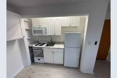 347  Elm St, Hollywood, FL 33019 - Photo 6