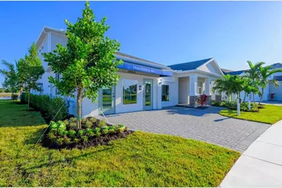 10669 NW Suncrest  Loop, Port Saint Lucie, FL 34987 - Photo 2