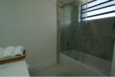 6941  Carlyle Ave, Unit #4C, Miami Beach, FL 33141 - Photo 42