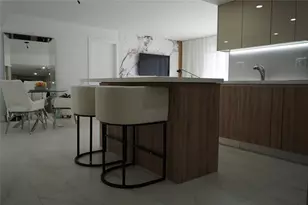 6941 Carlyle Ave, Miami Beach, FL 33141 - Photo 8