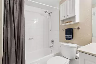 2501 S Ocean Dr, Hollywood, FL 33019 - Photo 8