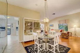 5051 Pine Dr, Boynton Beach, FL 33437 - Photo 8