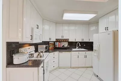 5051  Pine Dr, Boynton Beach, FL 33437 - Photo 14