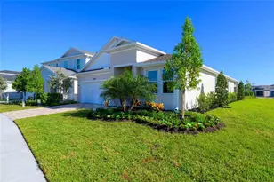 10645 NW Suncrest Loop, Port Saint Lucie, FL 34987 - Photo 2