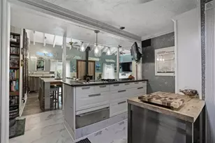 2091 SW 30th Terrace, Fort Lauderdale, FL 33312 - Photo 10