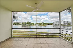 2801 N Palm Aire Dr, Pompano Beach, FL 33069 - Photo 22
