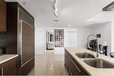 495  Brickell Ave, Unit #811, Miami, FL 33131 - Photo 8