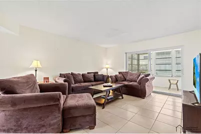 4191 NW 41st St, Unit #316, Lauderdale Lakes, FL 33319 - Photo 18