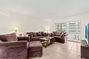 4191 NW 41st St, Lauderdale Lakes, FL 33319 - Photo 18