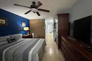 1770 NE 191st St Unit, Miami, FL 33179 - Photo 16