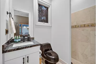 1518 E Lake Dr, Fort Lauderdale, FL 33316 - Photo 18