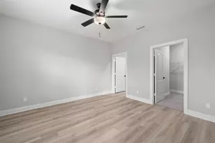 1605 Celebration Dr, Fort Pierce, FL 34947 - Photo 10