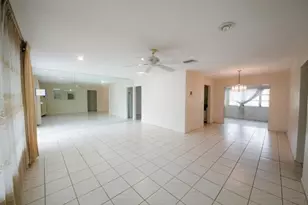 4955 NW 55th St, Tamarac, FL 33319 - Photo 4