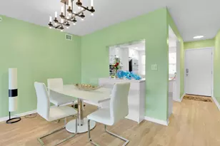 4402 Martinique Ct, Coconut Creek, FL 33066 - Photo 10