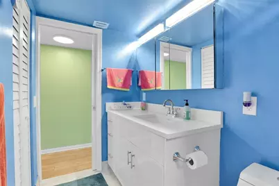 4402  Martinique Ct, Unit #L3, Coconut Creek, FL 33066 - Photo 20