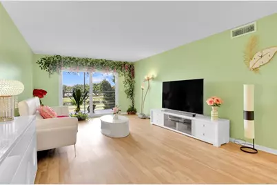 4402  Martinique Ct, Unit #L3, Coconut Creek, FL 33066 - Photo 12