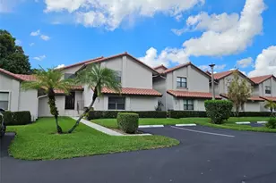 633 Deer Creek Lake Point North Ln, Deerfield Beach, FL 33442 - Photo 26