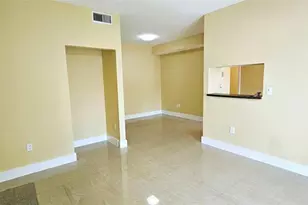 1881 NW 96th Terrace, Pembroke Pines, FL 33024 - Photo 2