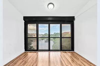 4111  Coral Tree Cir, Unit #324, Coconut Creek, FL 33073 - Photo 28