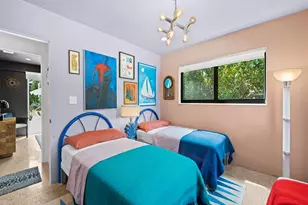 2424 NW 8th Ave, Wilton Manors, FL 33311 - Photo 20