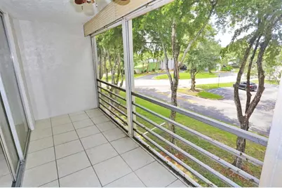 9151  Lime Bay Blvd, Unit #310, Tamarac, FL 33321 - Photo 8