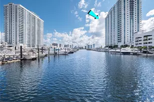 17111 Biscayne Blvd Unit #2105 + 1 Boat Slip 100 Fort, North Miami Beach, FL 33160 - Photo 2