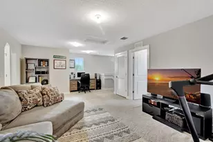 92 Palmetto Ln, Royal Palm Beach, FL 33411 - Photo 26