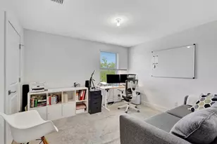 92 Palmetto Ln, Royal Palm Beach, FL 33411 - Photo 28