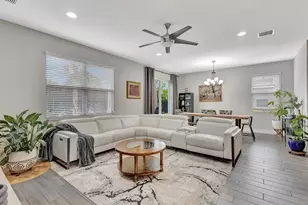 92 Palmetto Ln, Royal Palm Beach, FL 33411 - Photo 10