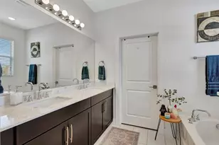 92 Palmetto Ln, Royal Palm Beach, FL 33411 - Photo 18