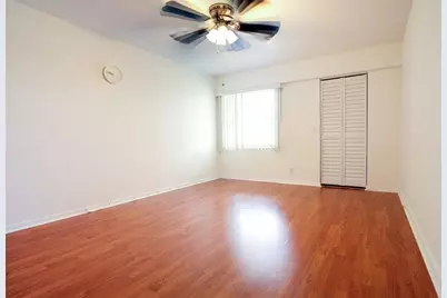 300 SW 134th Way, Unit #402E, Pembroke Pines, FL 33027 - Photo 14